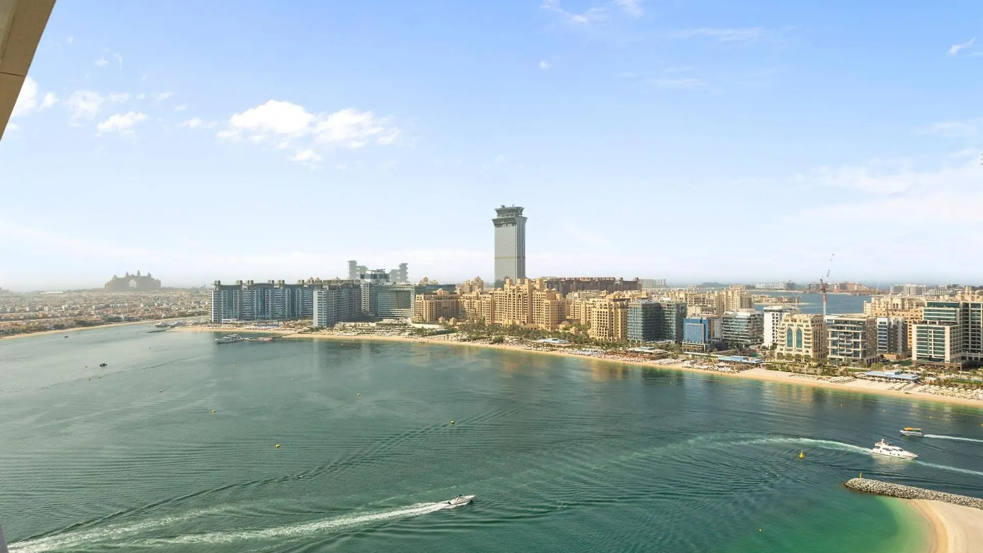 Daire Coastal Elegance 1-Bedroom In Grand Bleu Dubai